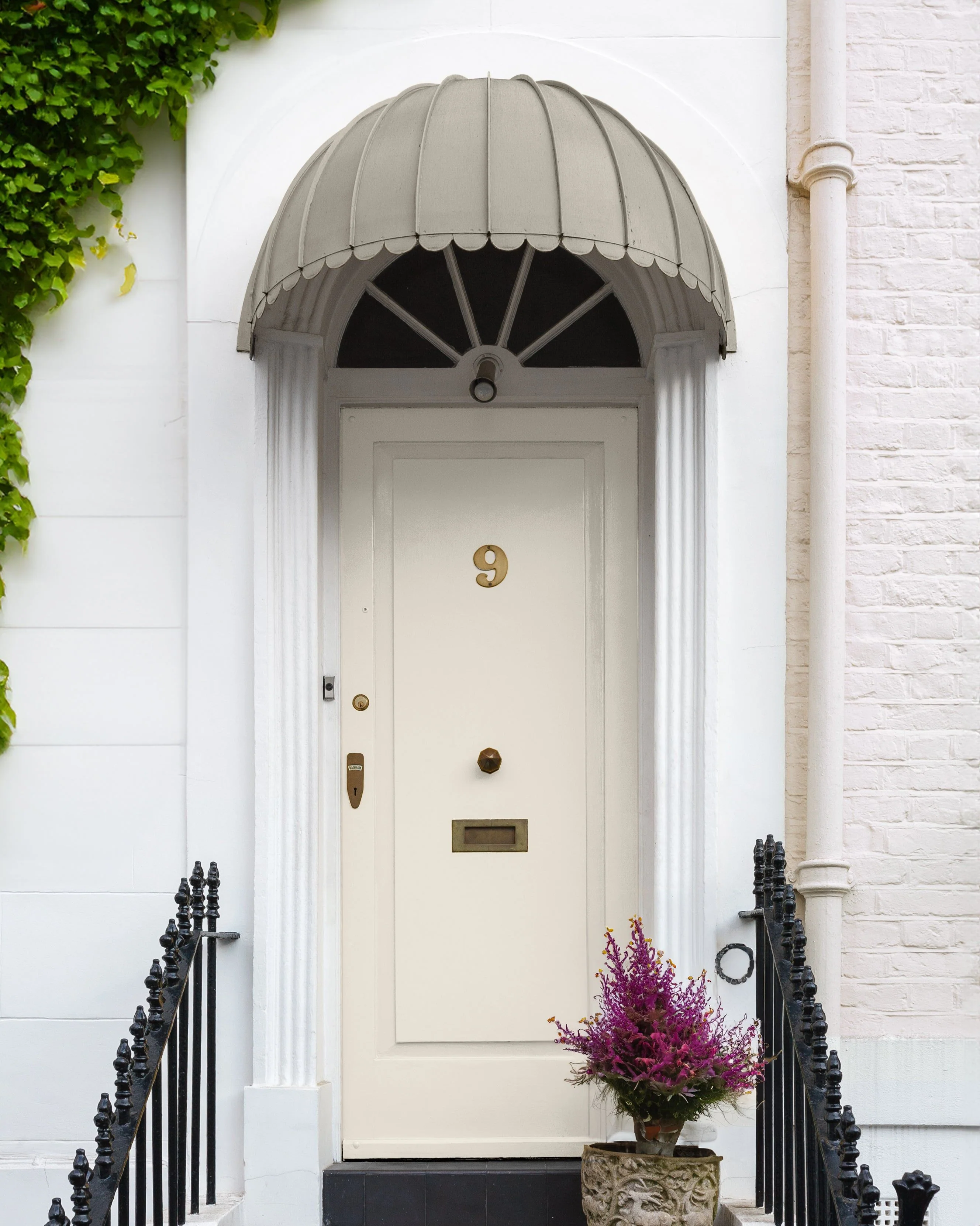 OYSTER-PINCH™ EXTERIOR FRONT DOOR PAINT